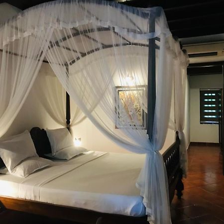 Palm Garden Village Hotel Anuradhapura Exterior photo