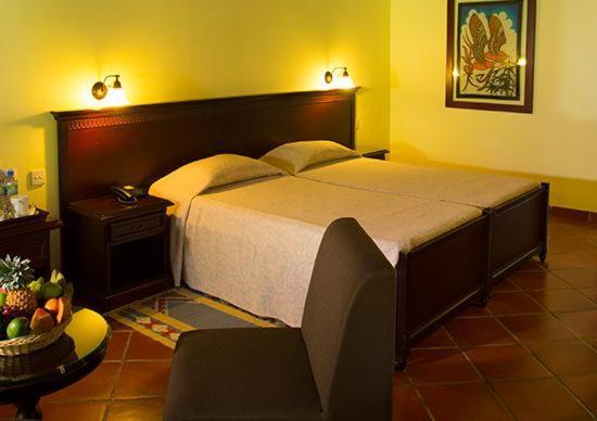 Palm Garden Village Hotel Anuradhapura Exterior photo