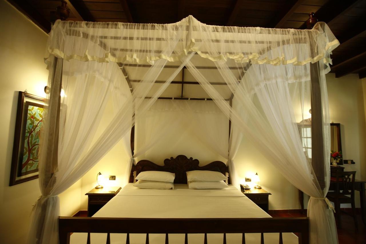Palm Garden Village Hotel Anuradhapura Exterior photo